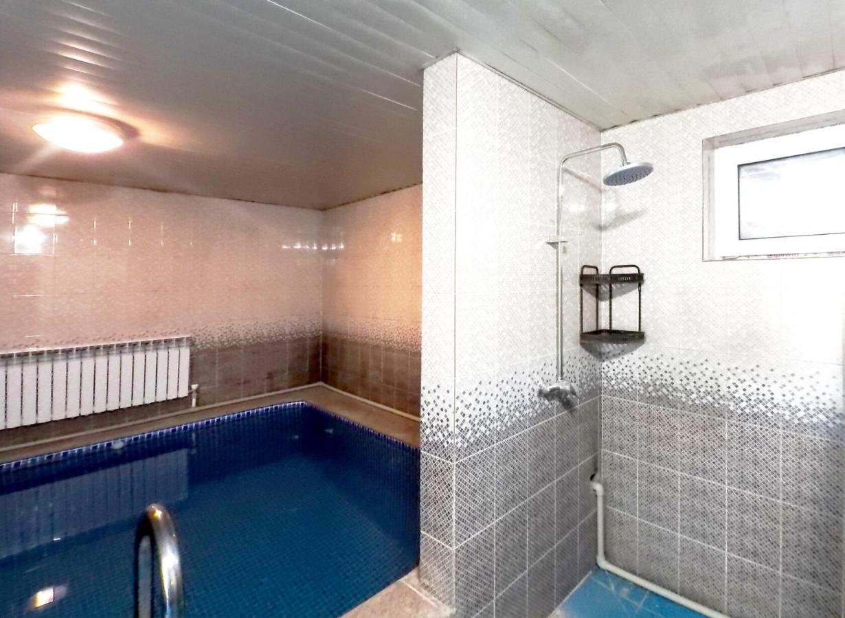Railway Hotel Алматы Экстерьер фото